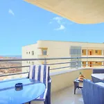 Premium Paradise - Balcony Sea & Pool Views - Rated Apartment *