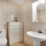Premium Paradise - Balcony Sea & Pool Views - Rated * 아데제