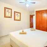 Premium Paradise - Balcony Sea & Pool Views - Rated Apartment *