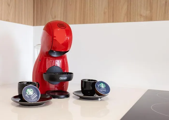 Premium Paradise - Balcony Sea & Pool Views - Rated *