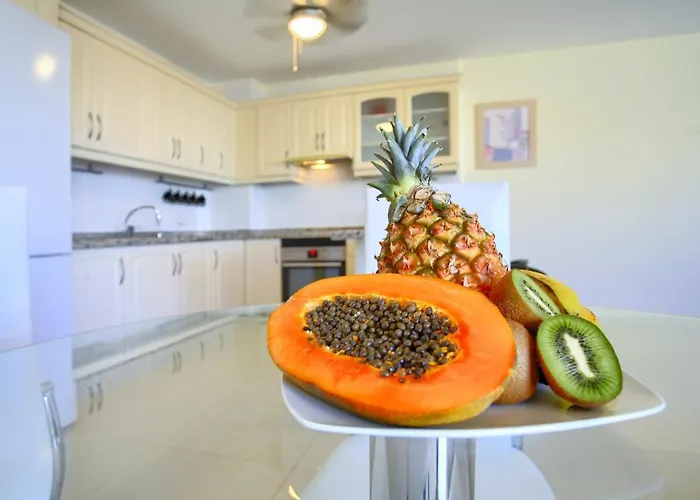 Apartmán Premium Paradise - Balcony Sea & Pool Views - Rated Costa Adeje (Tenerife)