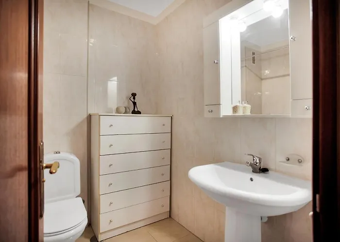 Premium Paradise - Balcony Sea & Pool Views - Rated * אדחה