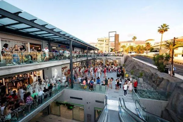 Apartment Premium Paradise - Balcony Sea & Pool Views - Rated