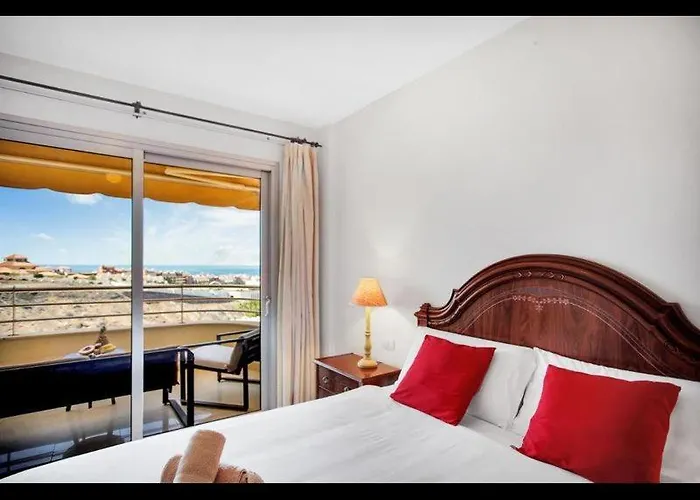 Apartmán Premium Paradise - Balcony Sea & Pool Views - Rated *